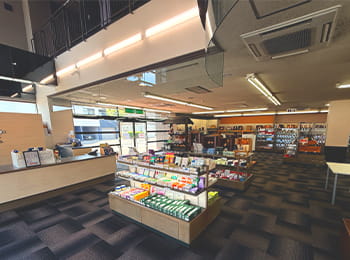 札幌店仏壇館は店内02